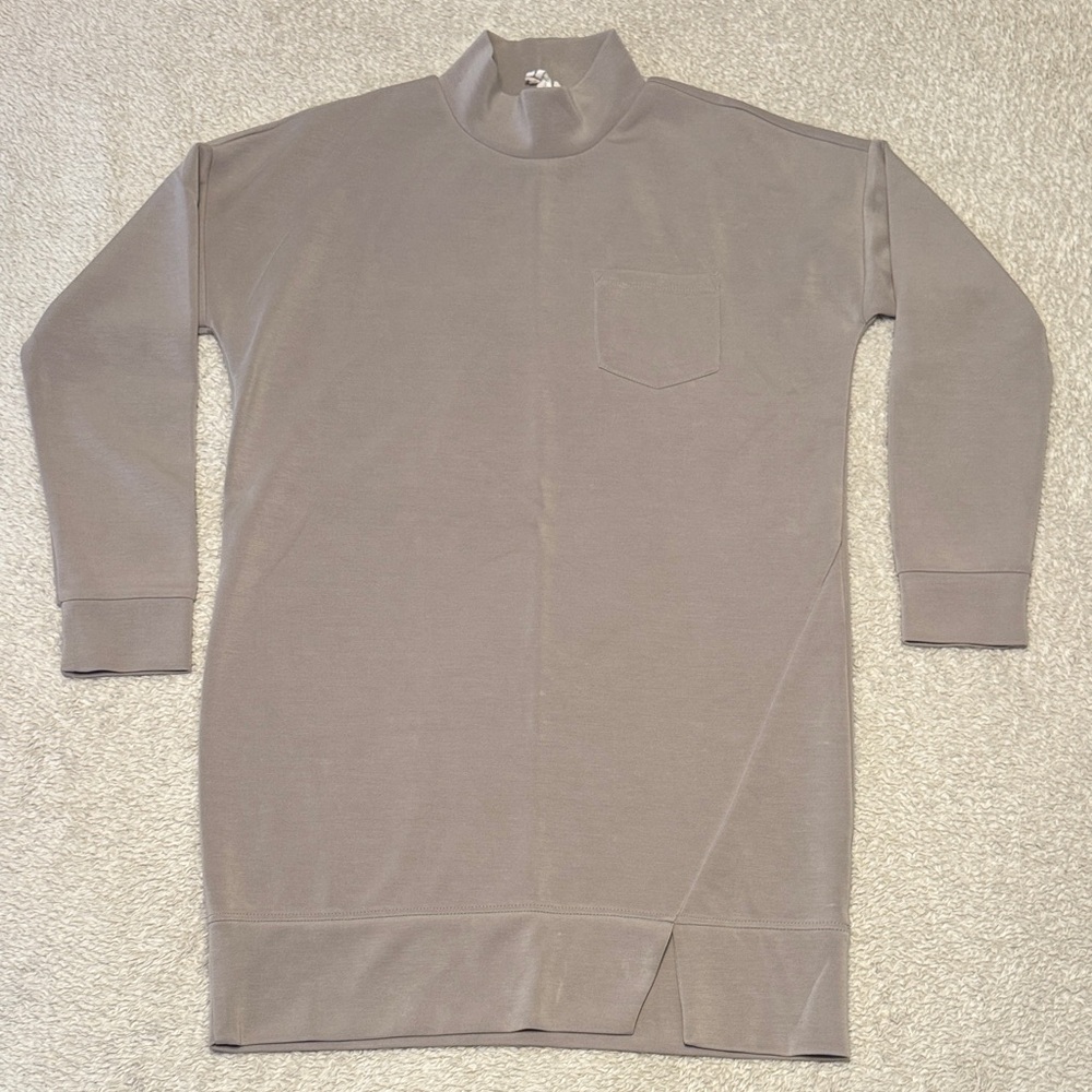 🤍 Cable & Gauge Taupe Mock Neck Dress – Women’s Size Medium